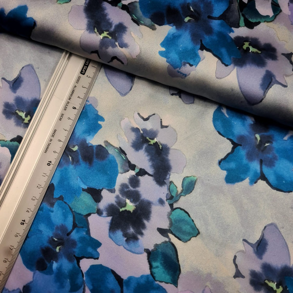 Stretch-Satin | bedruckt | Blumen | hellblau